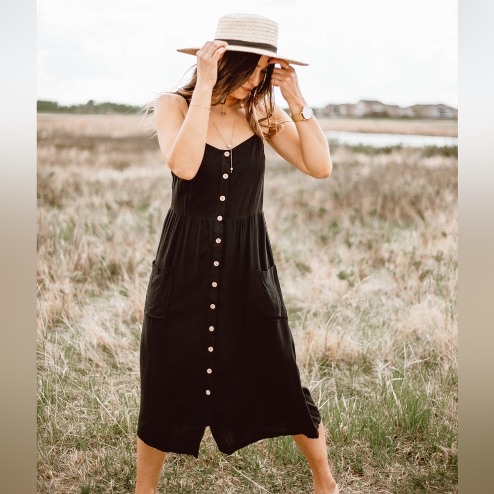 NWT TMS x Finding July “The Hanley” Dress